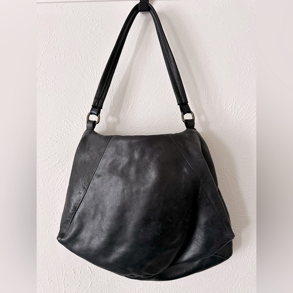 Costanza Rota | Black Leather Studded Should Bag - Picture 2 of 4